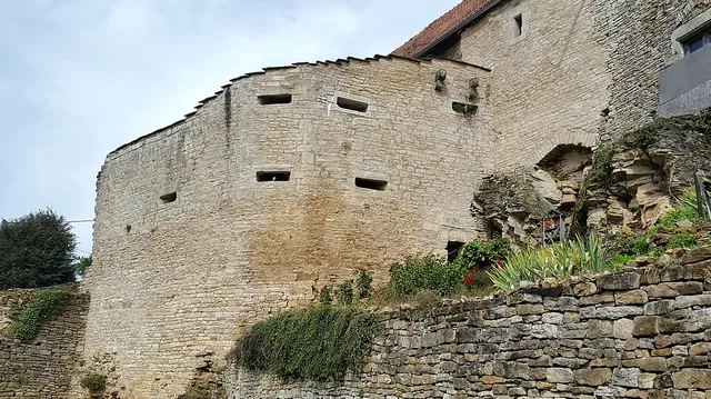 Château de Montby