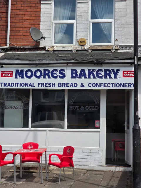 Moore's Bakery
