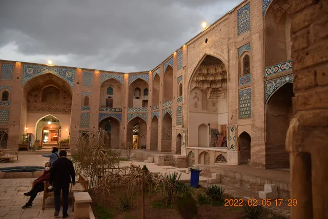 Ganjali khan caravansaray and School