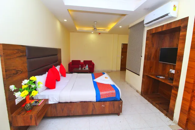 HOTEL HANUWANT PALACE