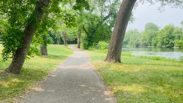 Cannon Valley Trail - Downtown Access
