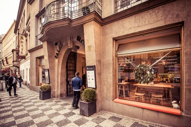 Palace Dlouhá Apartments - Old Town Prague