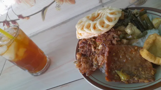 Warung Makan "Sedap Marem"