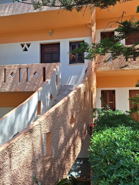 Bell' Elen Apartments