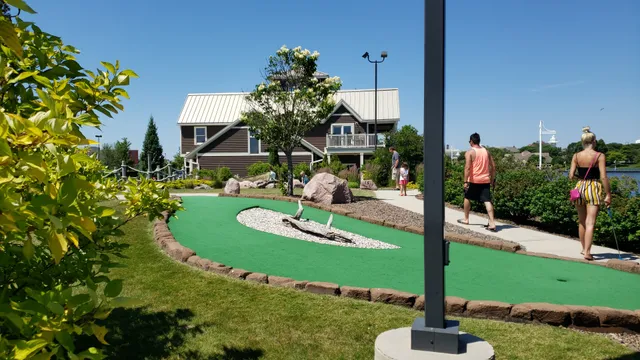 Harbor Pointe Miniature Golf