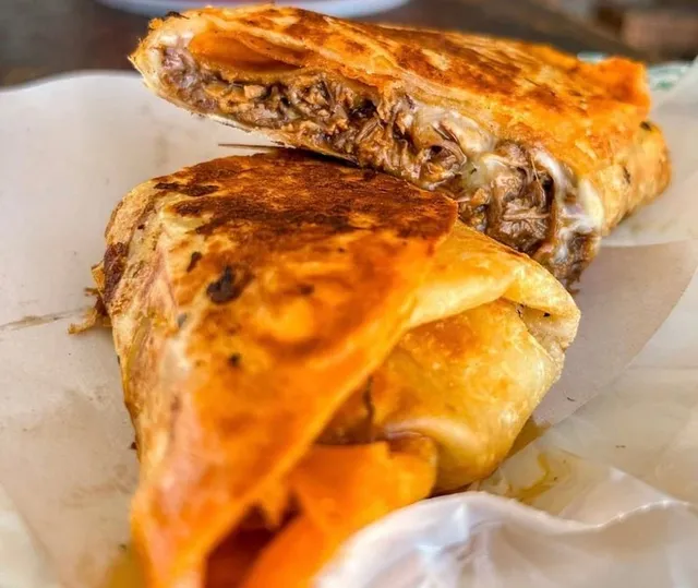 La Cocina de Claudia Taqueria y Refresqueria