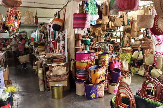 Artisanal covered market of Saint Paul city