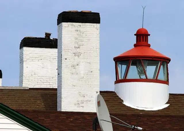West Dennis Light