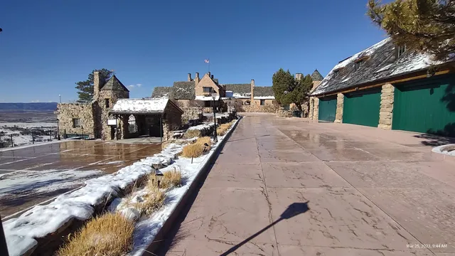 Cherokee Ranch & Castle