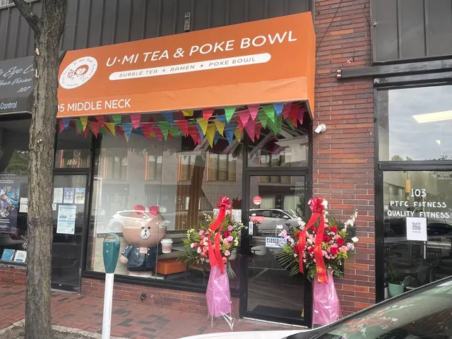 Umi Tea & Poke Bowl