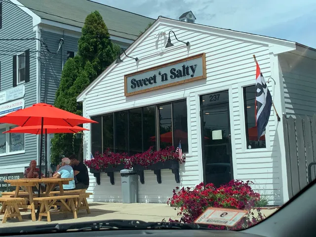 Sweet ‘n Salty
