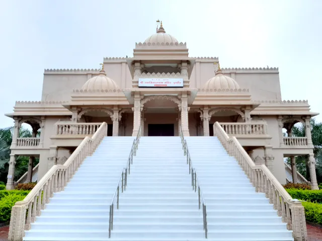 BAPS Shri Swaminarayan Akshardham Hindu Mandir