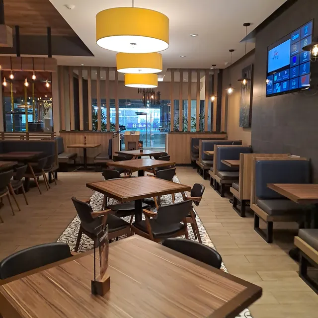 Toks Puerta Tlatelolco