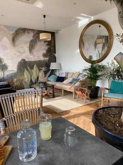 BEANZ Café at Boulevard One