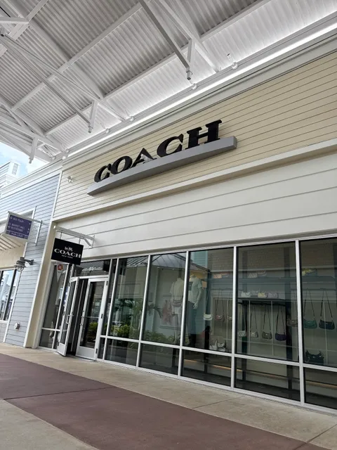 COACH Outlet