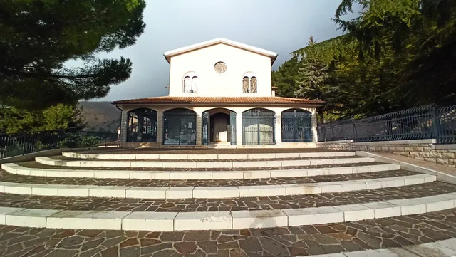 Monastery of the Resurrection / Capuchin Poor Clares of San Giovanni Rotondo