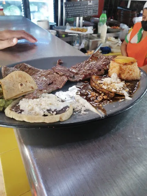 Carnitas La Esperanza Costa Azul