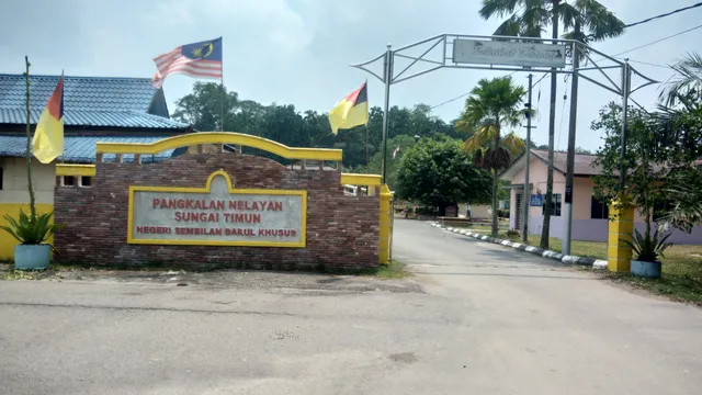 Pangkalan Nelayan Sungai Timun