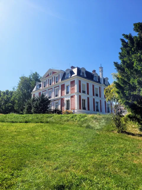 Dauphin's Kitchen Garden