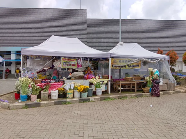 Pasar Bunga Bandungan