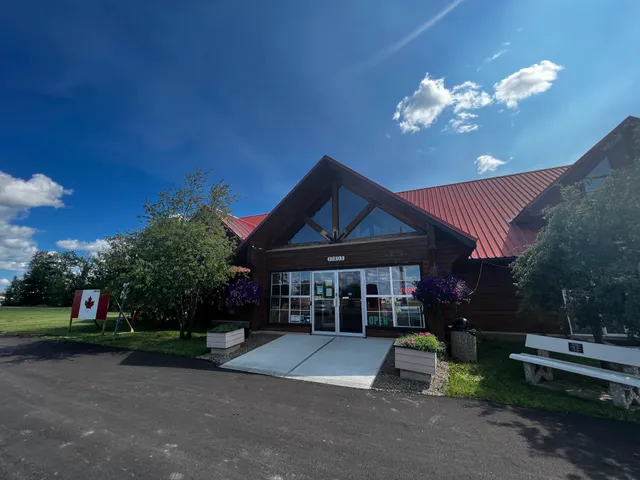 Mackenzie Crossroads Museum & Visitors Centre