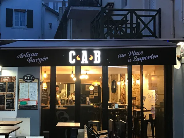 LE CAB Biarritz - Le comptoir à burger