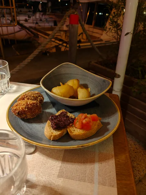 MargheRita Osteria Pizzeria (Lido Di Ostia)