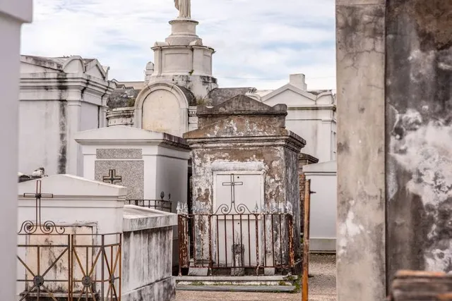 St. Louis Cemetery No. 1