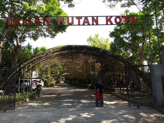 Taman Hutan Kota Tulungagung