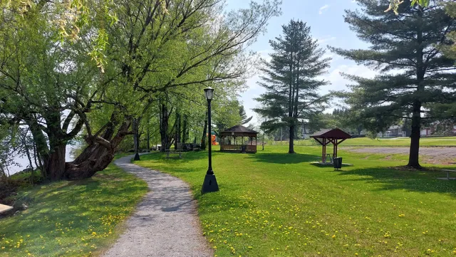 Parc Bellerive Beaulac Garthby