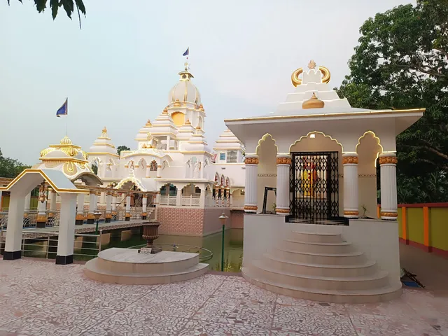 Aadharaloy (Lahiri Babar Ashram)