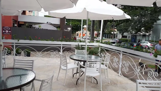 Nelbe Café e Restaurante