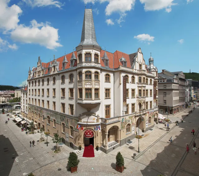 Grandhotel AMBASSADOR National House