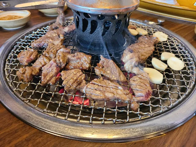 소반 - 창월팔용점