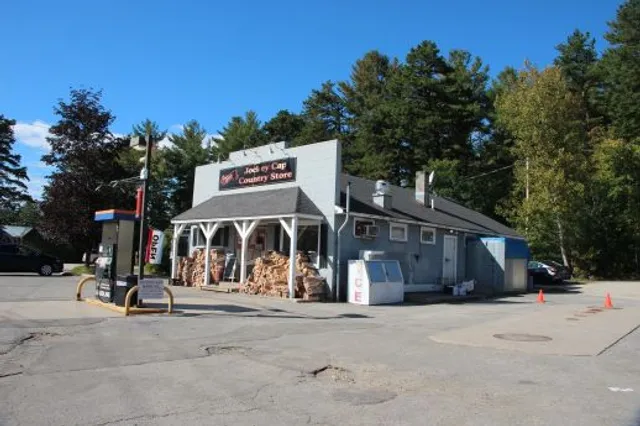 Quinn's Jockey Cap Country Store