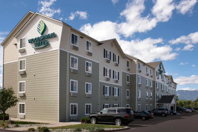 Extended Stay America Select Suites - Colorado Springs - Airport