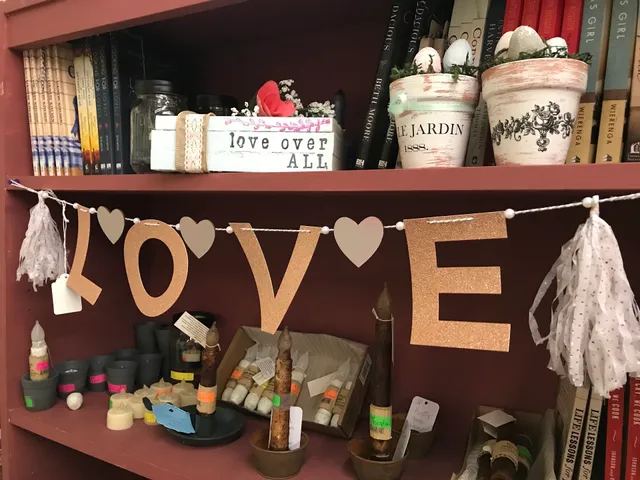 Southern Heritage Antiques and Gifts