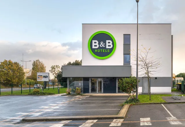 B&B HOTEL Laval Ouest