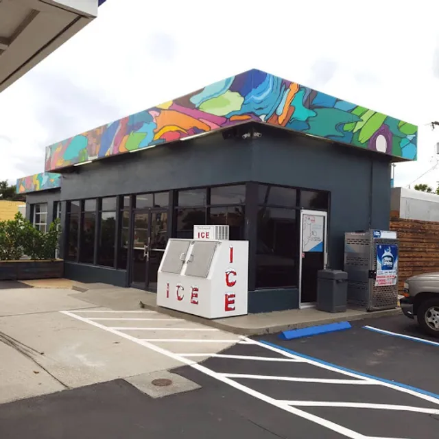 4th Street Fillin Station