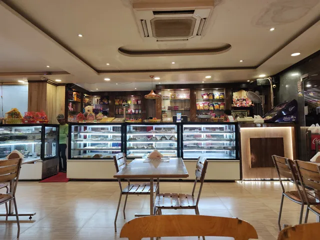 Shree Kanha Sweets & Restaurant