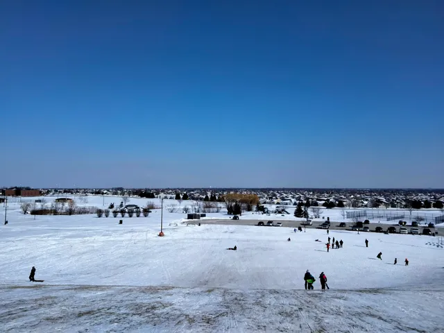 Cene's Four Seasons Park