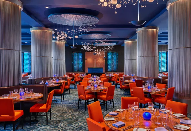 Todd English's bluezoo