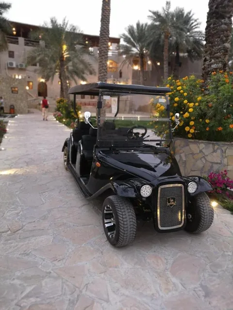 Nizwa Tourism Carts - عربات نزوى السياحية