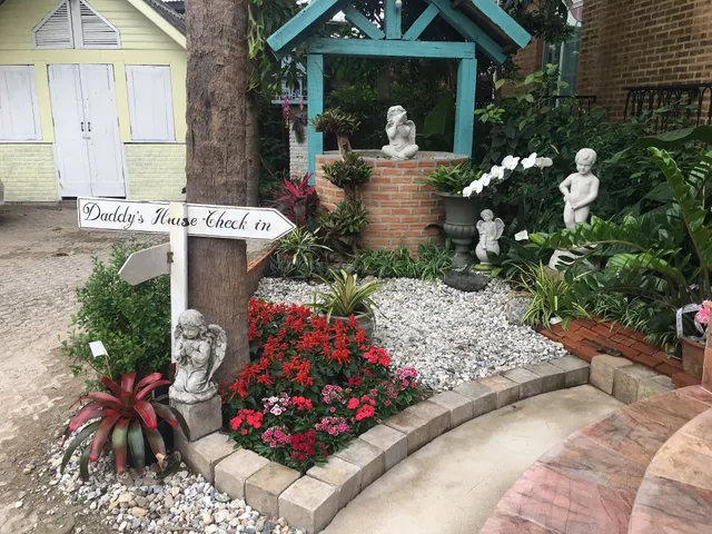 Nai Suan Bed and Breakfast