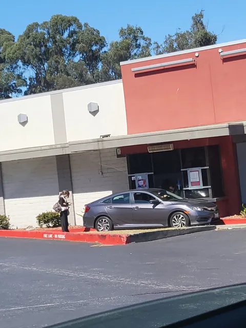 Winston Manor Center