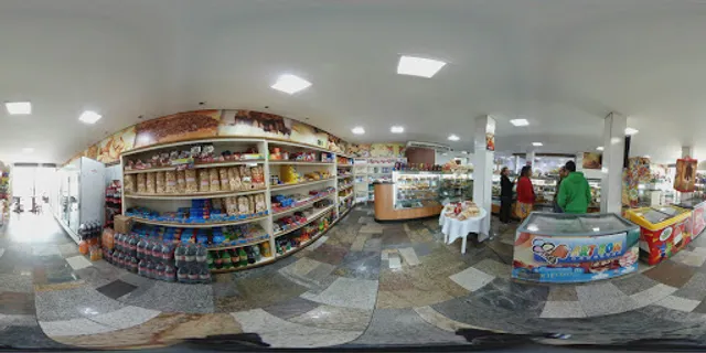 Padaria e Confeitaria A Caprichosa - Loja 2