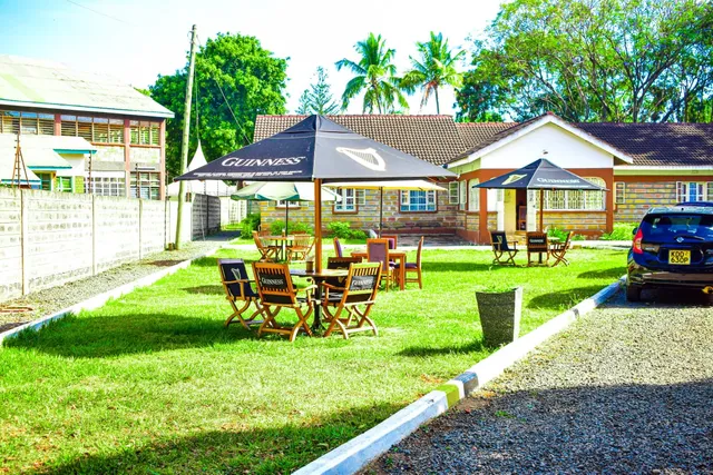 Kazuri Gardens Lounge, Kisumu Milimani