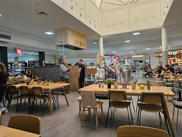 Leaf Cafe & Co Orange