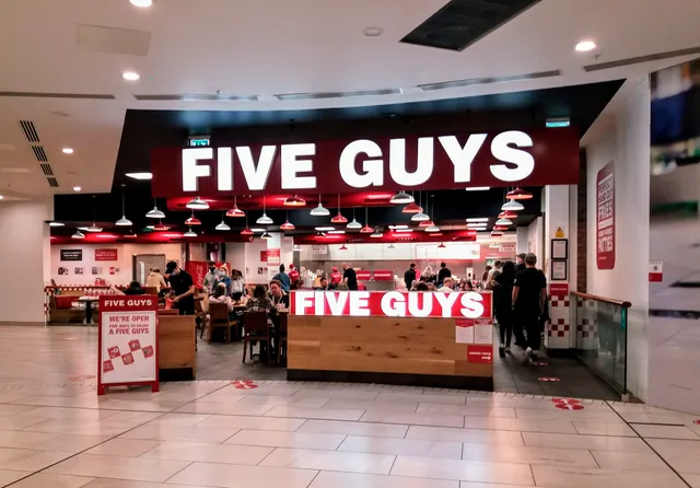 Five Guys Burgers and Fries Glasgow Braehead