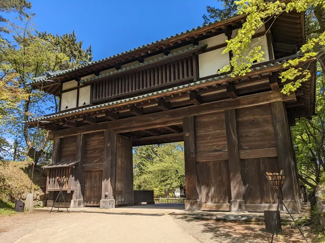 Hirosaki Castle Ninomaru Inner East Gate (Higashiuchimon Gate)